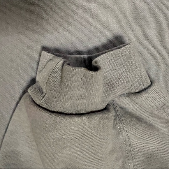 Disney Mickey Mouse Genuine Mousewear Size 1X - Picture 6 of 6